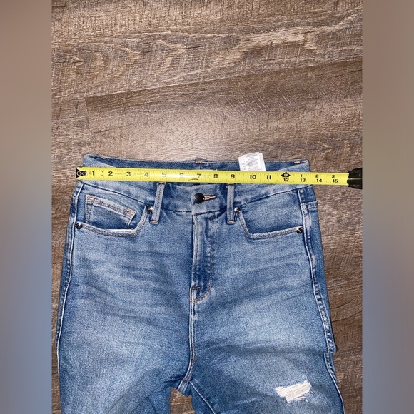 Good American Good Curve distressed ankle jeans NWOT - Picture 12 of 15